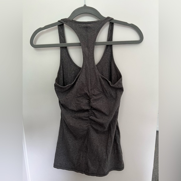 Lululemon tank top - Picture 2 of 4